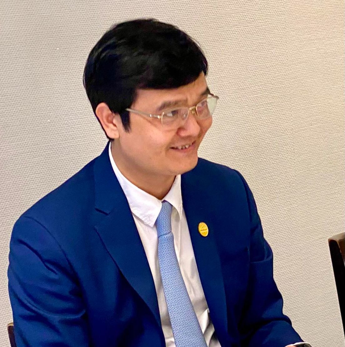 Đồng chí Bùi Quang Huy: 'Chúng ta có thể đẩy mạnh giao lưu hợp tác giữa hai tổ chức và phối hợp hành động tại những hoạt động đa phương của thanh niên thế giới'. Đồng chí Mauro Haddad: 'Các đồng chí là những người anh em của chúng tôi' Đồng chí Bùi Quang Huy: 'Chúng ta có thể đẩy mạnh giao lưu hợp tác giữa hai tổ chức và phối hợp hành động tại những hoạt động đa phương của thanh niên thế giới'. Đồng chí Mauro Haddad: 'Các đồng chí là những người anh em của chúng tôi'