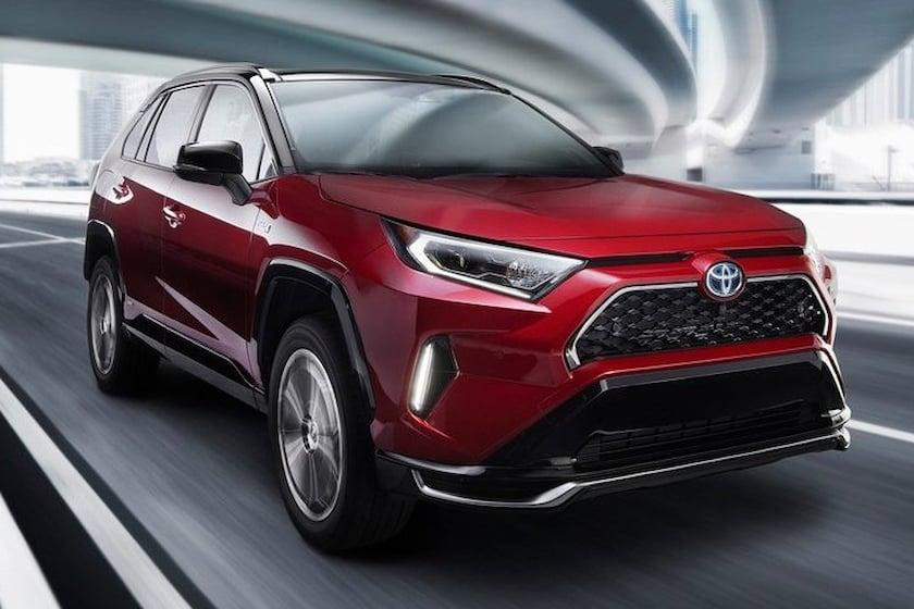 Toyota bảo vệ thành công vị trí dẫn đầu các thương hiệu được tìm kiếm nhiều nhất.