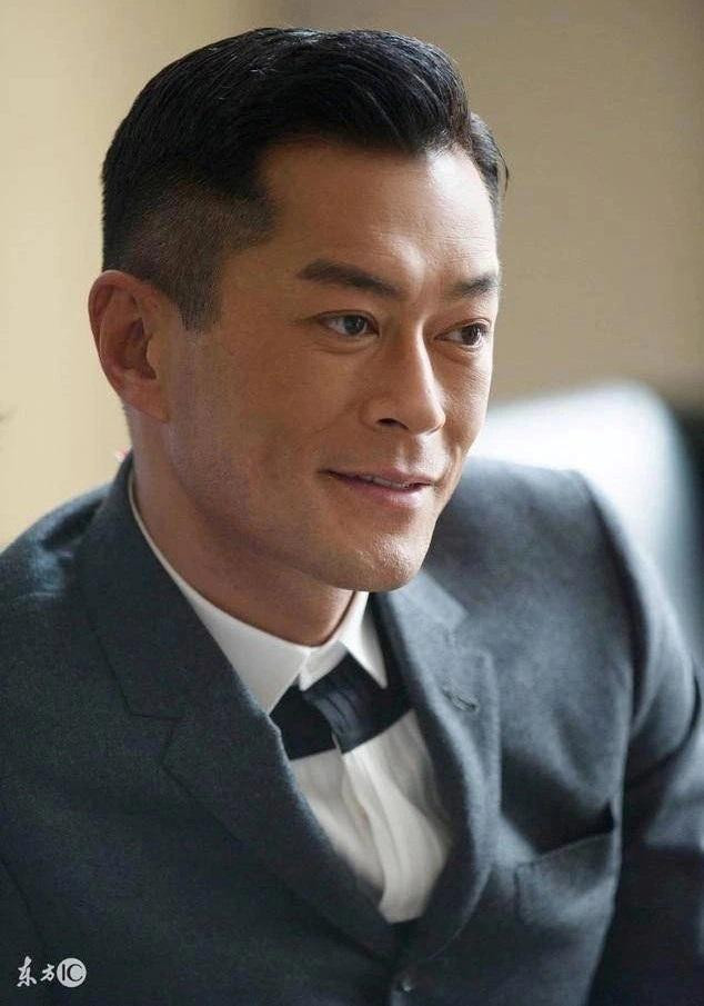 Khán giả nhàm chán khi gặp Cổ Thiên Lạc quá nhiều ngoài rạp.