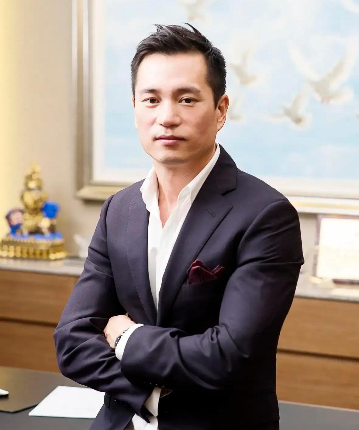 Chồng tỷ phú của An Dĩ Hiên bị cáo buộc tới 83 tội danh. Ảnh: HK01. Chồng tỷ phú của An Dĩ Hiên bị cáo buộc tới 83 tội danh. Ảnh: HK01.