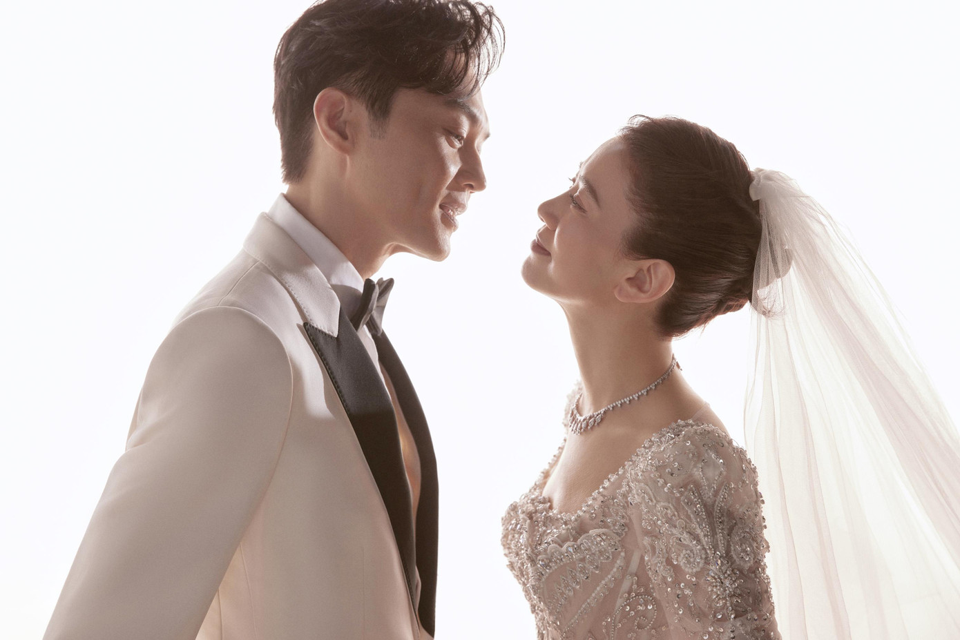 Ngôi sao Kim chi ngọc diệp cũng cho biết cô và ông xã từng đề cập đến cái chết. Cô yêu cầu chồng phải ra đi sau cô, vì chẳng có gì đau đớn hơn giây phút Trương Trí Lâm không còn tồn tại trên đời. Cô thổ lộ không dám đi du lịch một mình nếu không có ông xã hoặc con trai đi cùng.