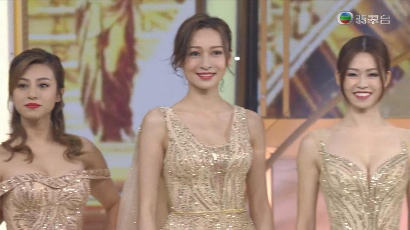 Người đẹp 27 tuổi khẳng định cô không muốn dựa vào danh tiếng của cha để phát triển sự nghiệp. Người đẹp 27 tuổi khẳng định cô không muốn dựa vào danh tiếng của cha để phát triển sự nghiệp.