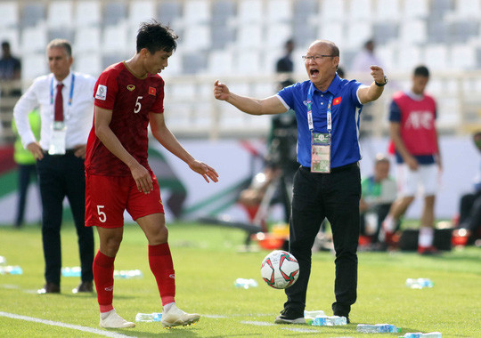 Thắng Yemen 2-0, tuyển Việt Nam rộng cửa đi tiếp ở Asian Cup ảnh 2