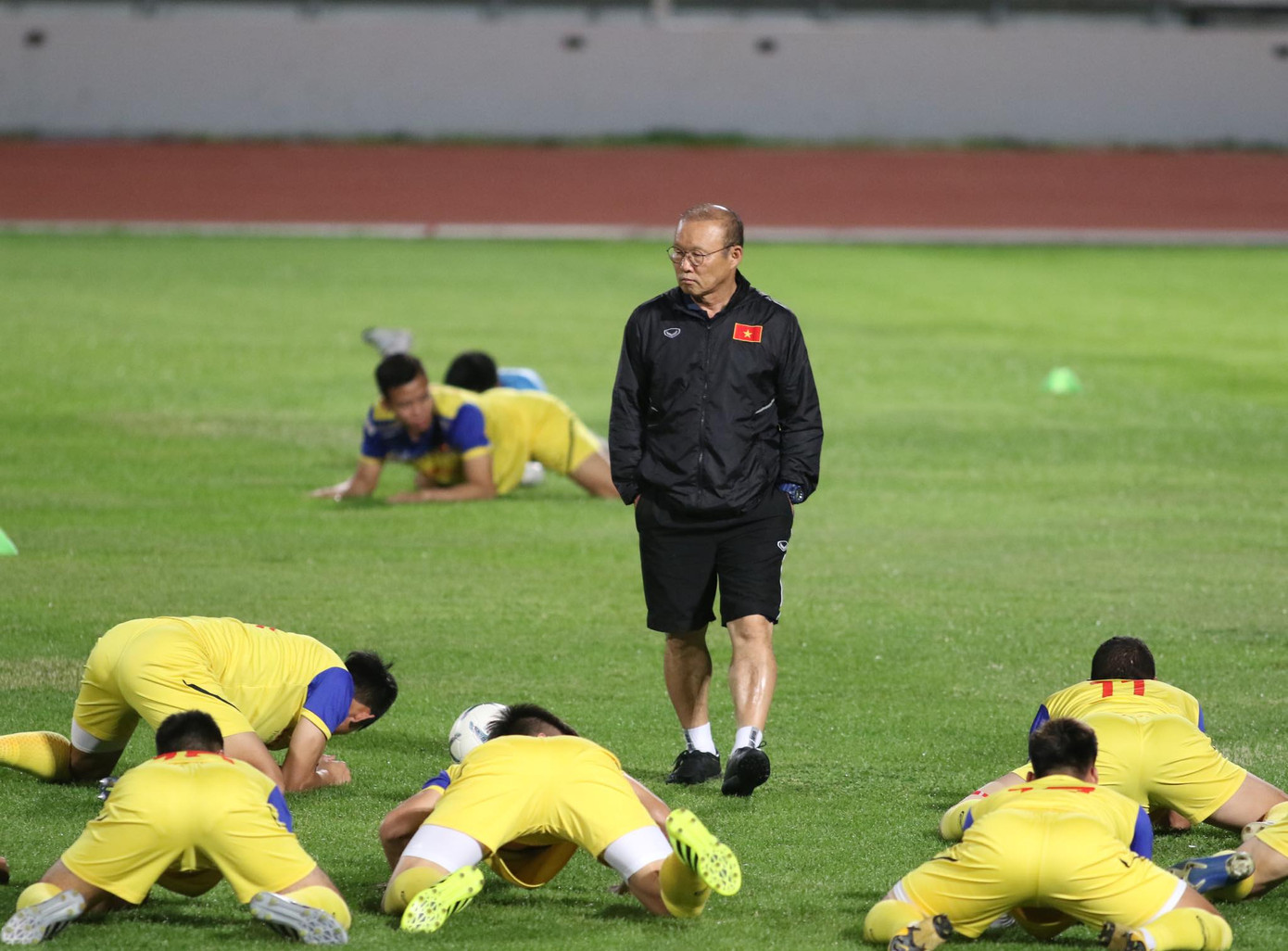 Công Phượng đá hỏng luân lưu, tuyển Việt Nam để tuột King's Cup ảnh 1