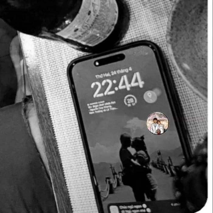 Màn hình điện thoại được cho là của Gin Tuấn Kiệt.