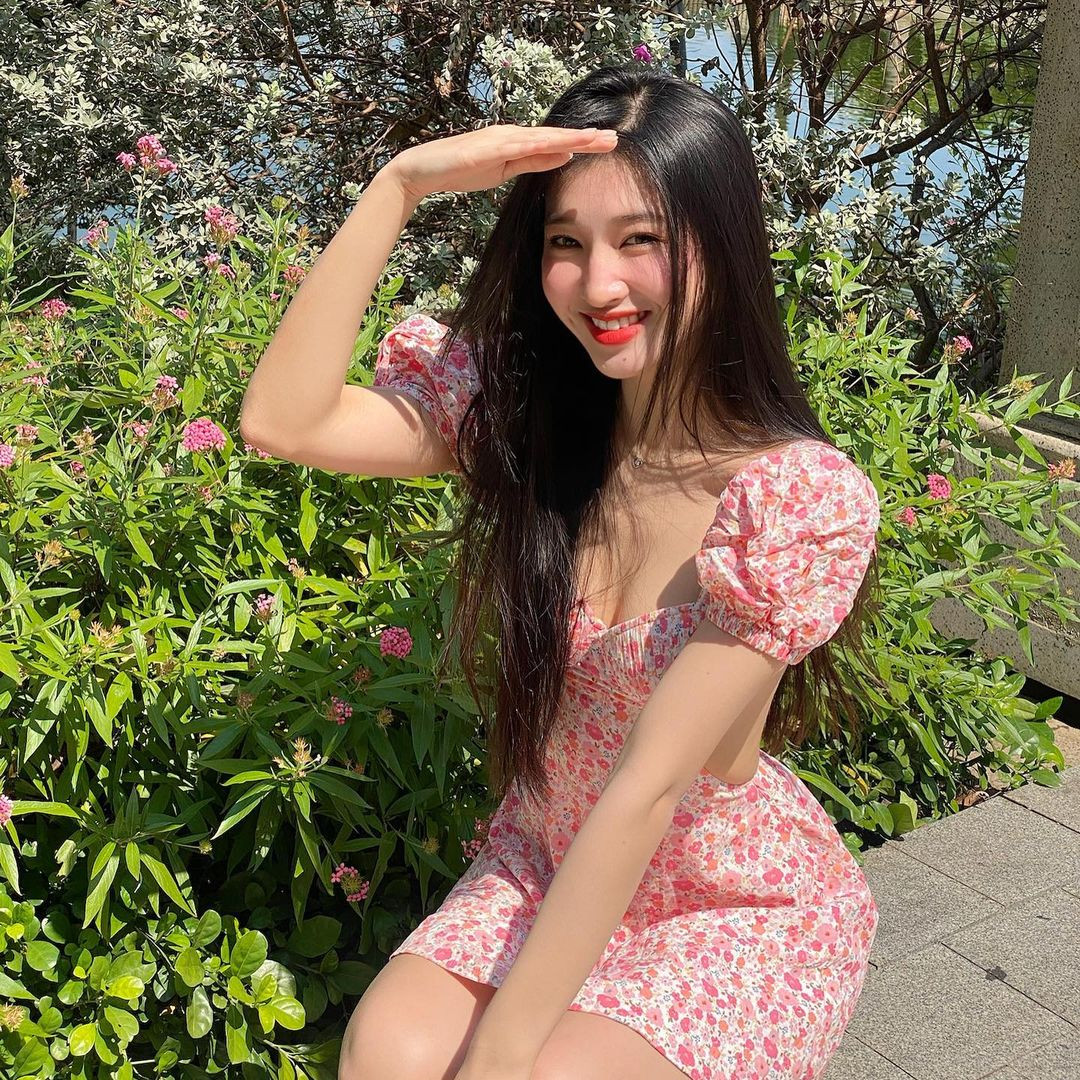 Những hình ảnh trong trẻo của Phương Nhi khiến netizen không thể rời mắt.