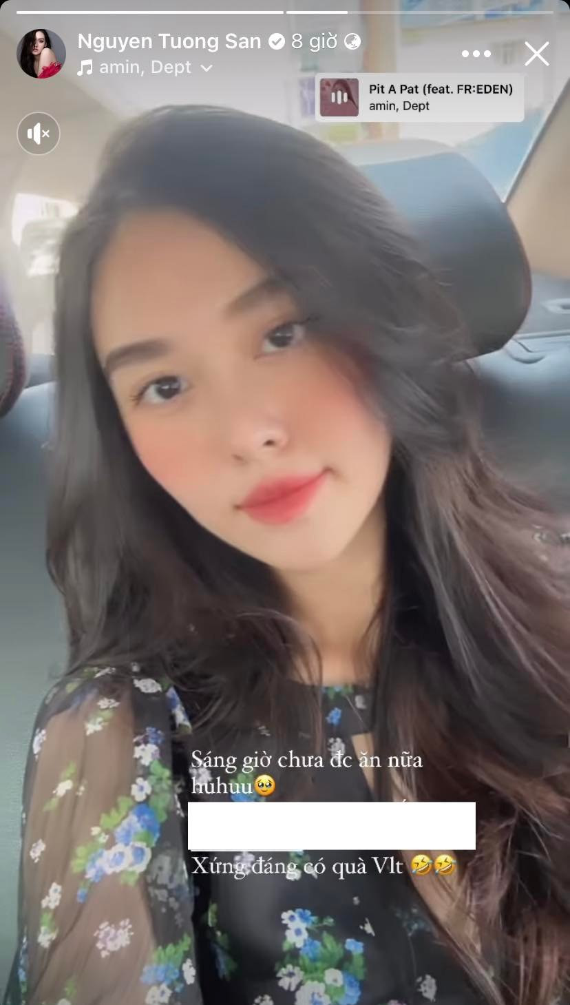 Á hậu Tường San bày tỏ cô xứng đáng có quà nhân dịp 14/2 như một lời &quot;nhắc nhẹ&quot; gửi đến ông xã.