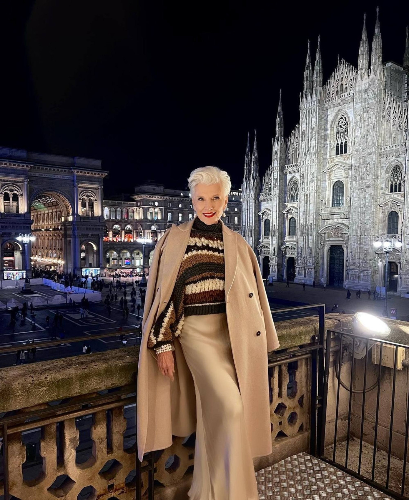 Tại điểm dừng chân Milan (Italy), bà Musk trông thanh lịch, cao cấp trong set đồ đến từ Brunello Cucinelli. Ảnh: IG.