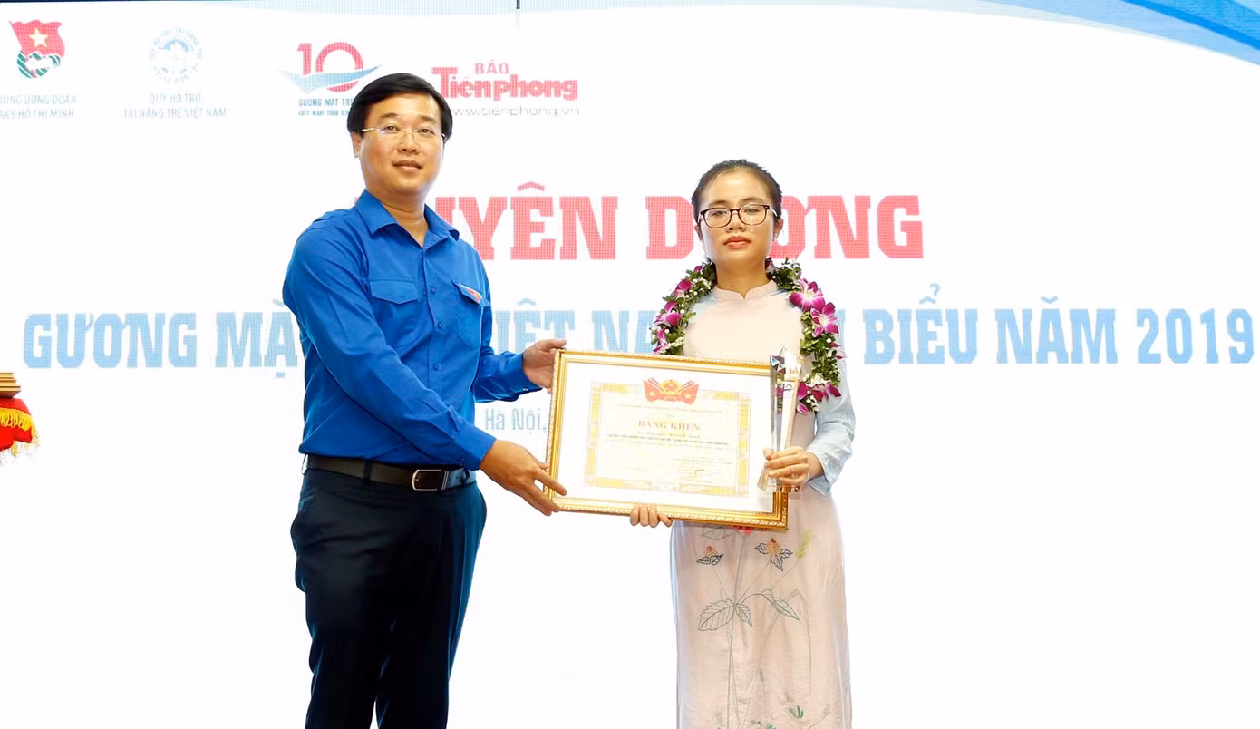 Tuyên dương 10 Gương mặt trẻ Việt Nam tiêu biểu năm 2019 ảnh 6