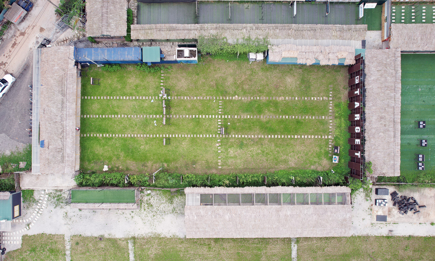 Thậm chí, hình thành cả khu bắn cung ngoài trời trong khu đất dự án. Thậm chí, hình thành cả khu bắn cung ngoài trời trong khu đất dự án.