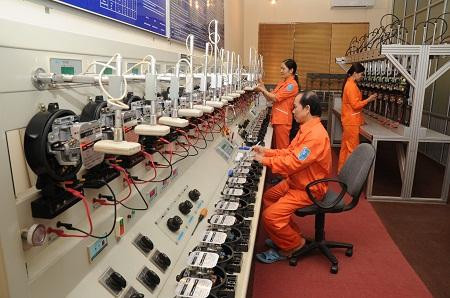 Minh bạch hóa giá thành giá điện là một trong những yêu cầu của Quốc hội dành cho Chính phủ. Minh bach giá điện