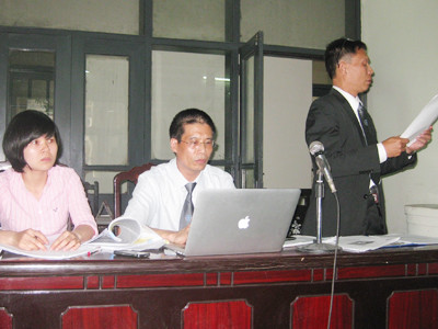 Các luật sư bào chữa cho bị cáo Ngô Tiến Long tại tòa
