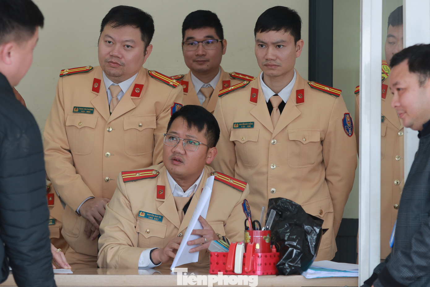 Lớp tập huấn tập trung trang bị kiến thức pháp luật, quy trình nghiệp vụ và kỹ năng thực tế về công tác sát hạch lái xe.