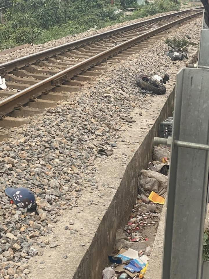 Hiện trường vụ tai nạn được người dân chia sẻ.