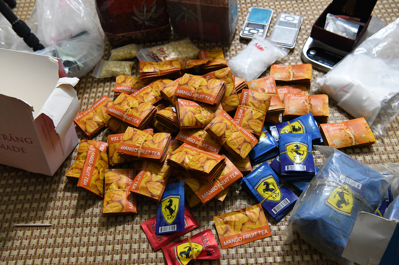 Ma túy núp bóng nước xoài...