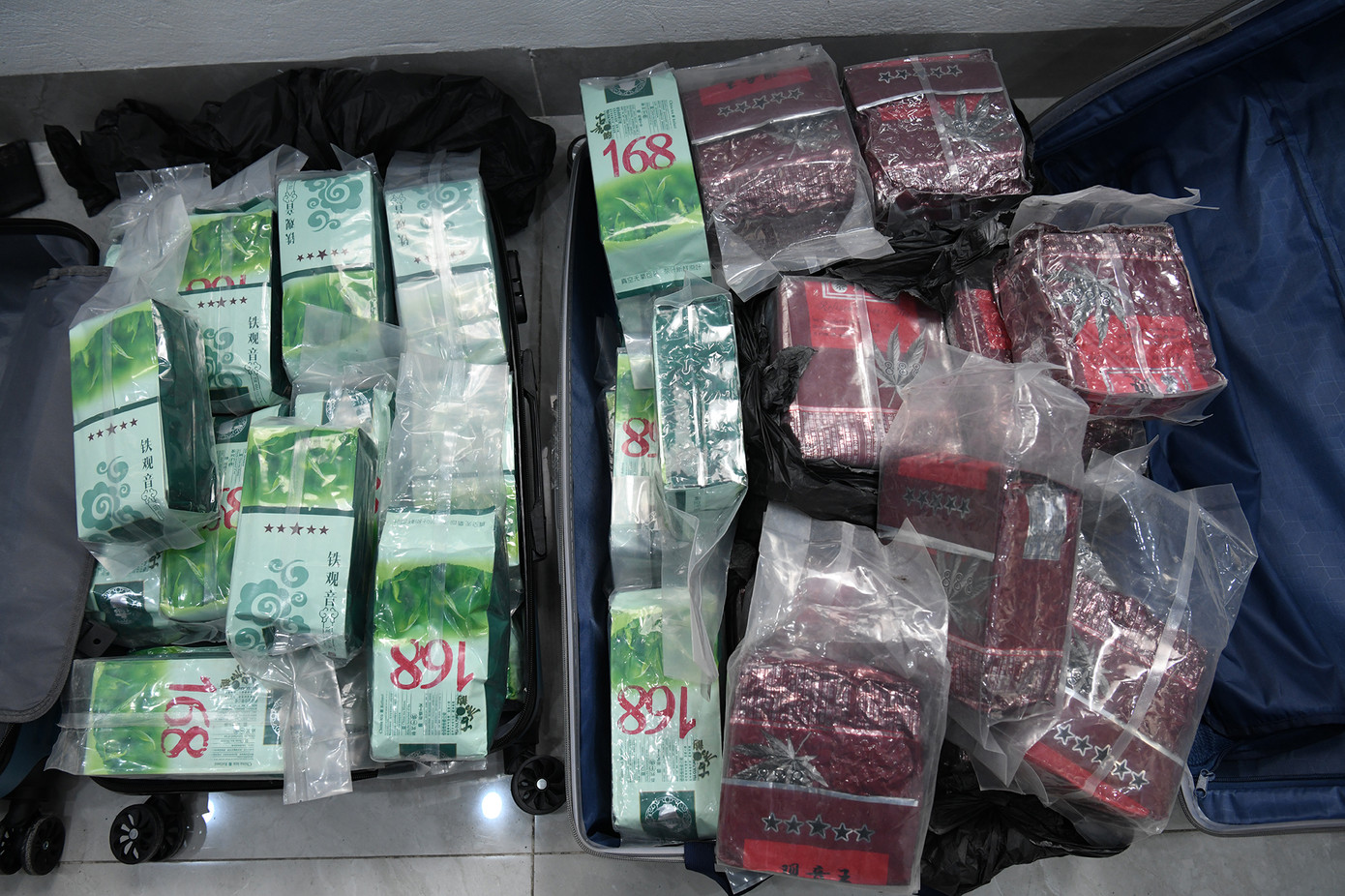 Các đối tượng giấu ma túy để vận chuyển, mua bán.