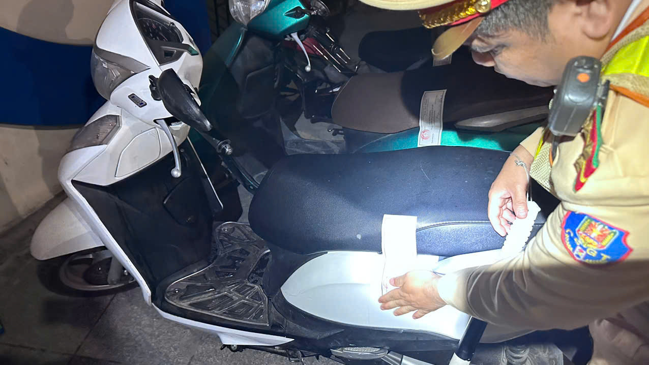 Các trường hợp vi phạm bị tạm giữ phương tiện. Các trường hợp vi phạm bị tạm giữ phương tiện.