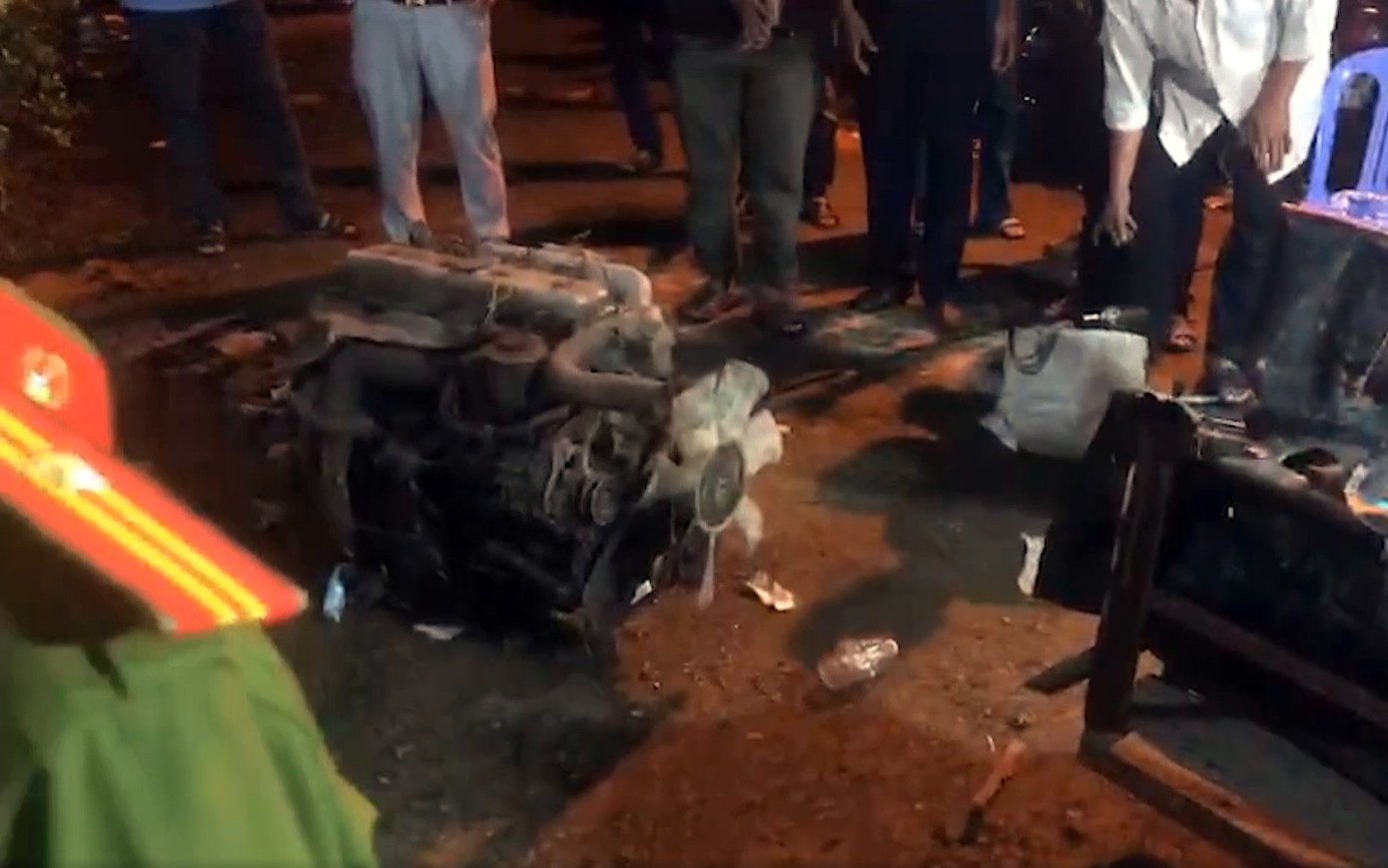 Ma túy được các đối tượng giấu trong lốc máy ô tô vận chuyển nhằm tránh bị phát hiện.