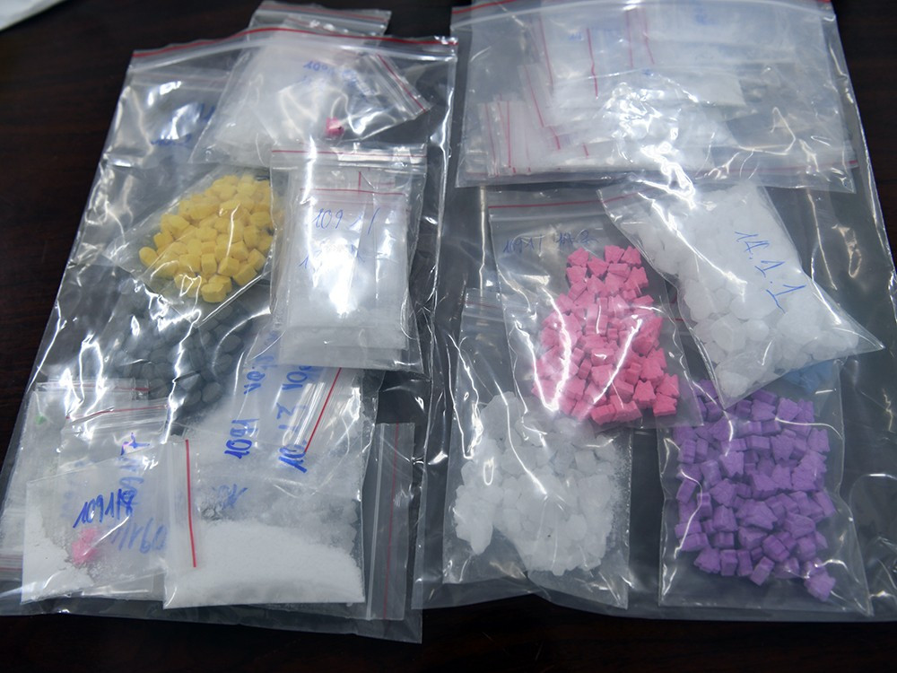 Tháng 1/2024, Cục Cảnh sát điều tra tội phạm về ma túy chủ trì, phối hợp với Bộ Tư lệnh Cảnh sát cơ động, Công an tỉnh Bình Dương và Công an TP HCM huy động gần 250 cán bộ, chiến sĩ ập vào kiểm tra quán bar Phương Lâm (44 Gò Dầu, Tân Phú, TP HCM) thu giữ 435g ma túy tổng hợp, phát hiện 79 trường hợp dương tính với ma túy.