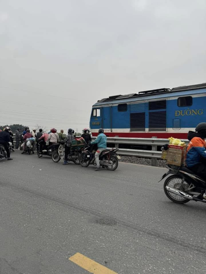 Hiện trường vụ tai nạn được người dân chia sẻ.