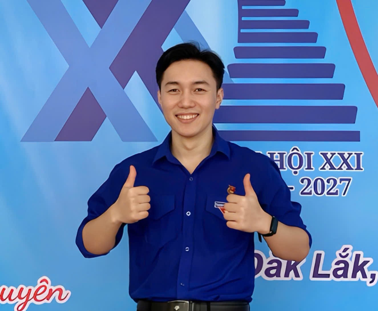 Đỗ Xuân Việt - Ủy viên Ban Chấp hành Đoàn Trường, Ủy viên Ban Chấp hành Đoàn khoa Kinh tế, trường Đại học Tây Nguyên. Đỗ Xuân Việt - Ủy viên Ban Chấp hành Đoàn Trường, Ủy viên Ban Chấp hành Đoàn khoa Kinh tế, trường Đại học Tây Nguyên.