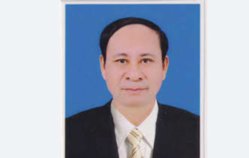 Đồng chí Võ Văn Cứ - nguyên Phó Giám đốc Trung tâm Thanh thiếu niên miền Trung. Đồng chí Võ Văn Cứ - nguyên Phó Giám đốc Trung tâm Thanh thiếu niên miền Trung.