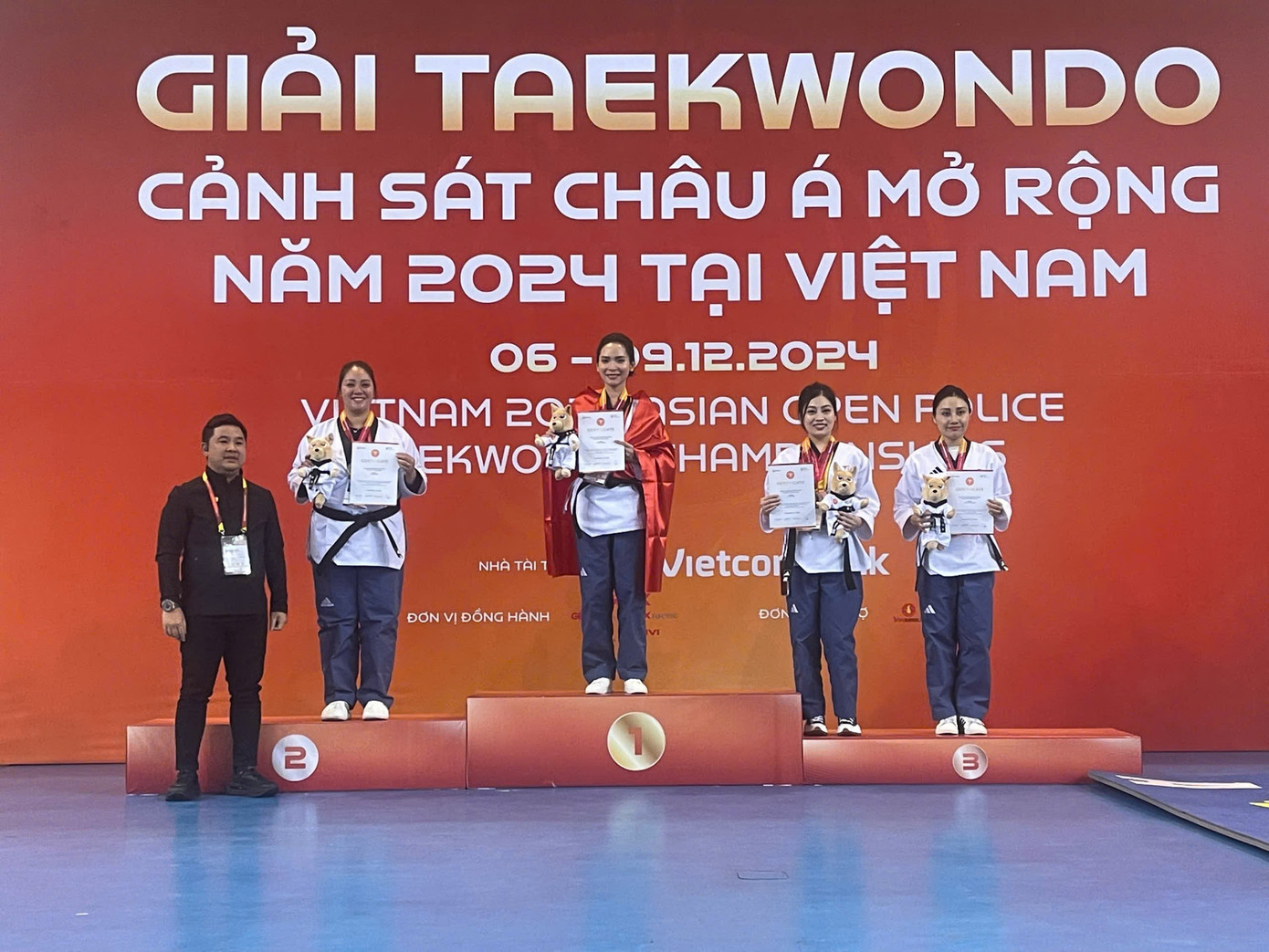 Thiếu tá Mai tại Giải Taekwondo Cảnh sát châu Á mở rộng năm 2024. Thiếu tá Mai tại Giải Taekwondo Cảnh sát châu Á mở rộng năm 2024.