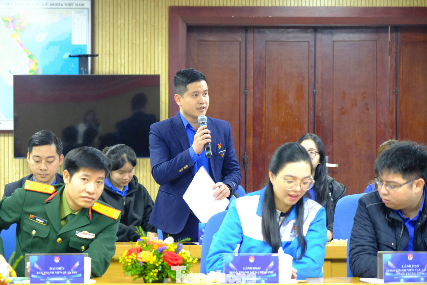 Anh Đinh Ngọc Thanh - cán bộ Đoàn nhận giải thưởng Lý Tự Trọng năm 2025, Quận Đoàn Tây Hồ tham luận tại tọa đàm. Anh Đinh Ngọc Thanh - cán bộ Đoàn nhận giải thưởng Lý Tự Trọng năm 2025, Quận Đoàn Tây Hồ tham luận tại tọa đàm.