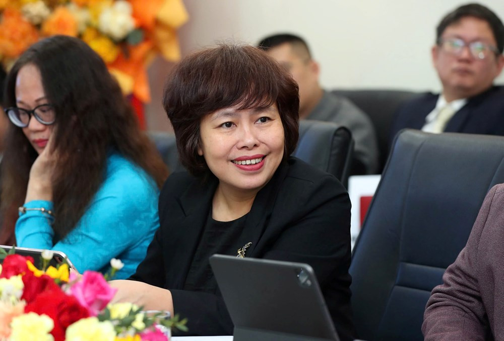 Phó Cục trưởng Cục Báo chí Đặng Thị Phương Thảo phát biểu.