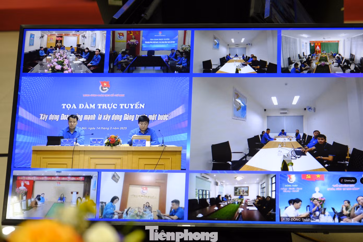Các điểm cầu trực tuyến tham dự tọa đàm.