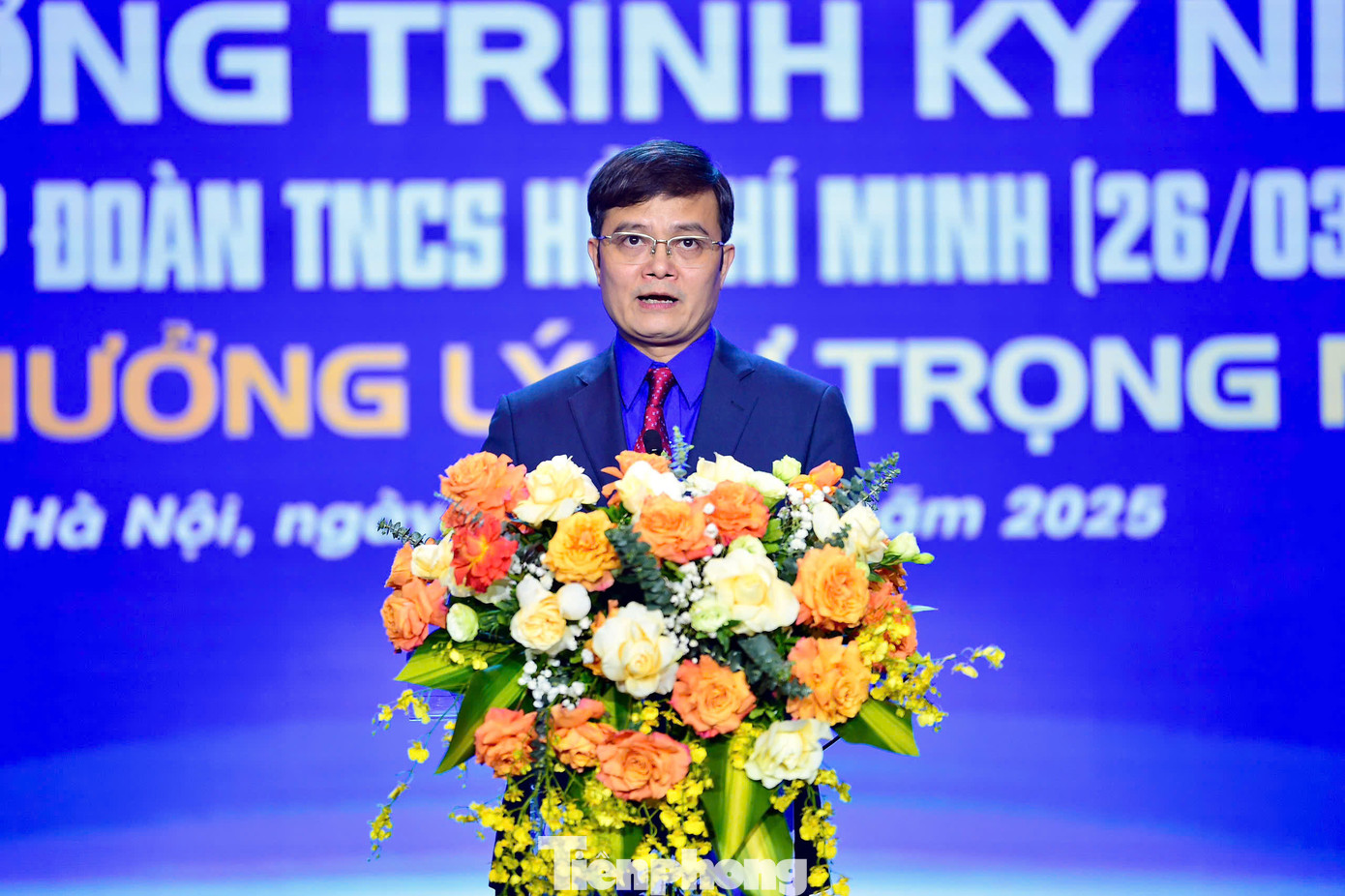 Anh Bùi Quang Huy - Ủy viên dự khuyết T.Ư Đảng, Bí thư thứ nhất T.Ư Đoàn phát biểu tại chương trình. Ảnh: Xuân Tùng