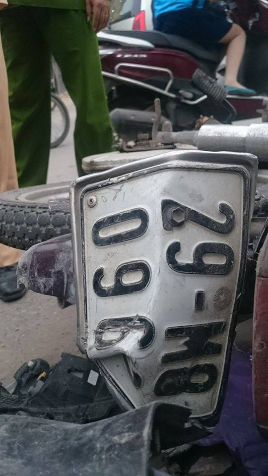 'Xe điên' đâm nát taxi, xe máy: Đường Trường Chinh tắc nghẽn ảnh 8