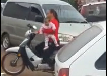 10 video ‘hot’: Cô gái bị giật túi xách khi vừa ra khỏi thang máy ảnh 3