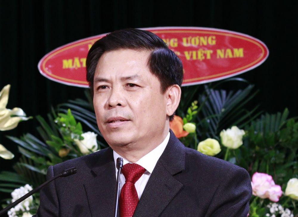 Ông Nguyễn Văn Thể phát biểu sau khi nhận nhiệm vụ mới Ông Nguyễn Văn Thể phát biểu sau khi nhận nhiệm vụ mới