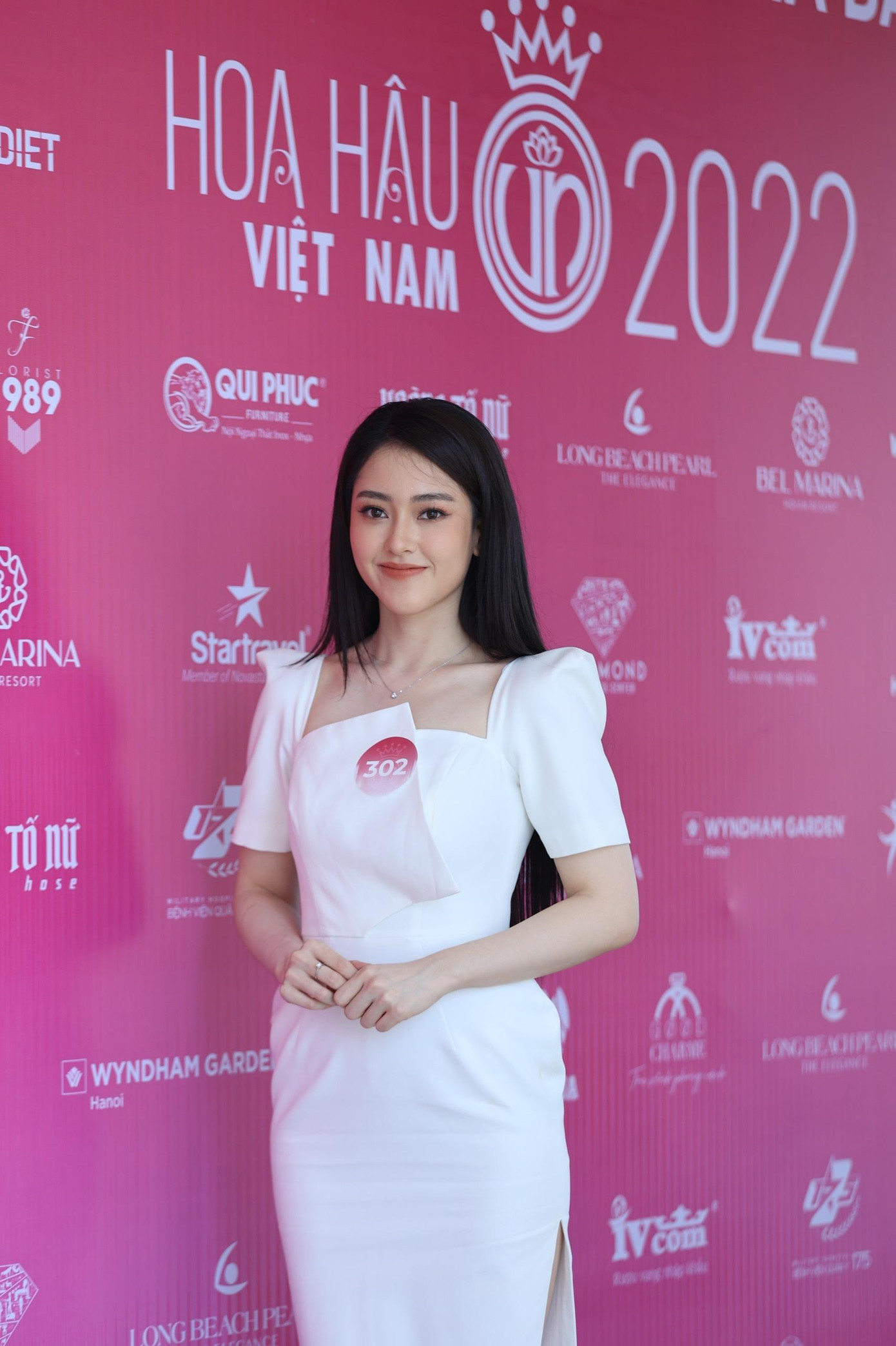 Nhiều thí sinh chia sẻ Hoa hậu Việt Nam là niềm mơ ước từ nhỏ, do đó họ đăng ký tham gia ngay khi vừa đủ điều kiện. Theo Ban thí sinh, các người đẹp đăng ký online có mặt gần như đông đủ, rất ít người bỏ thi.