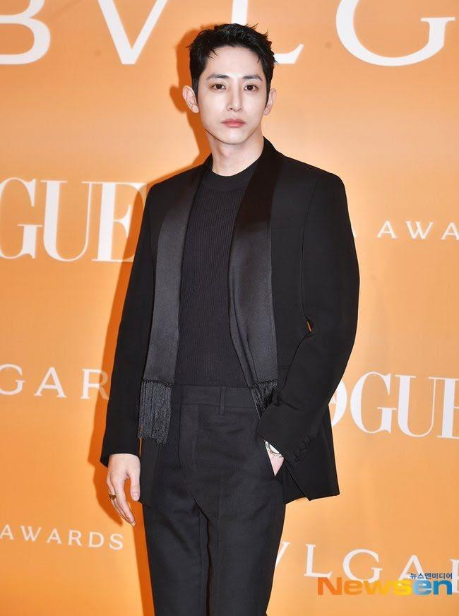 Lee Soo Hyuk là người mẫu, diễn viên nổi tiếng ở Hàn Quốc. Ảnh: Newsen.