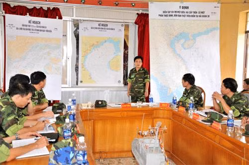 Chỉ huy Hải đoàn 38 triển khai kế hoạch tuần tra bảo vệ chủ quyền vùng biển đảo