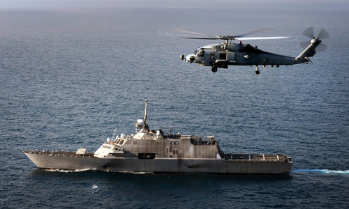 Tàu USS Freedom tại Singapore 