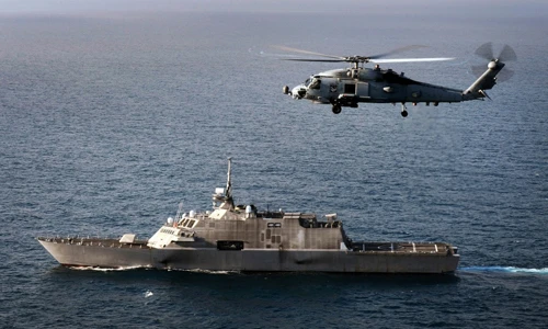 Tàu USS Freedom tại Singapore 