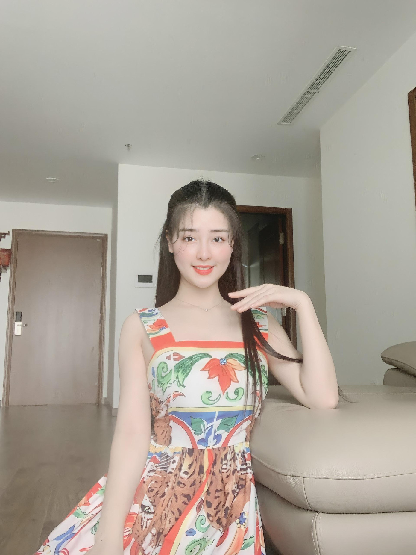 Đây là lần thứ 2, diễn viên Tố Uyên được lựa chọn vào vai mỹ nữ (Ảnh: NVCC) Đây là lần thứ 2, diễn viên Tố Uyên được lựa chọn vào vai mỹ nữ (Ảnh: NVCC)