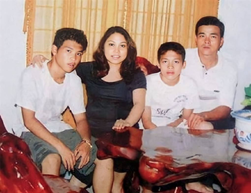 Gia đình Siu Black ngày xưa.