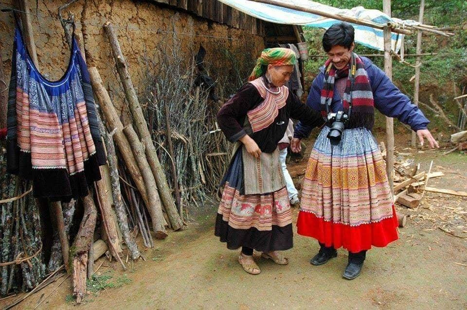 Nhiếp ảnh gia Thái Phiên trong một dịp lên vùng cao (Ảnh: NVCC) Nhiếp ảnh gia Thái Phiên trong một dịp lên vùng cao (Ảnh: NVCC)