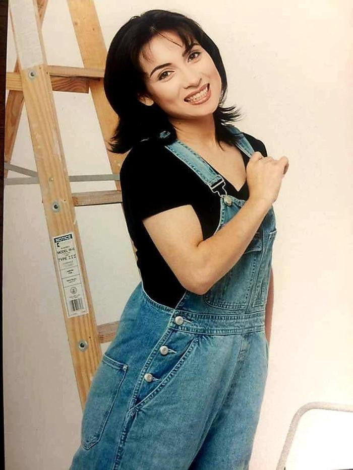 Giọng ca "Bông điên điển" ngày trẻ (Ảnh: Internet) Giọng ca "Bông điên điển" ngày trẻ (Ảnh: Internet)