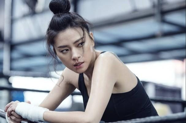 "Đả nữ" từng nằm trong top mỹ nhân giàu có, "phòng không" của làng giải trí Việt