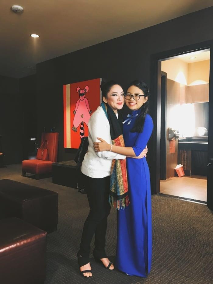 Như Quỳnh- Phương Mỹ Chi có khá nhiều ảnh chung