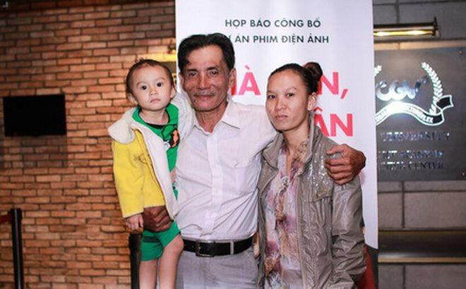 Gia đình nhỏ của nghệ sỹ Thương Tín (Ảnh: Internet)