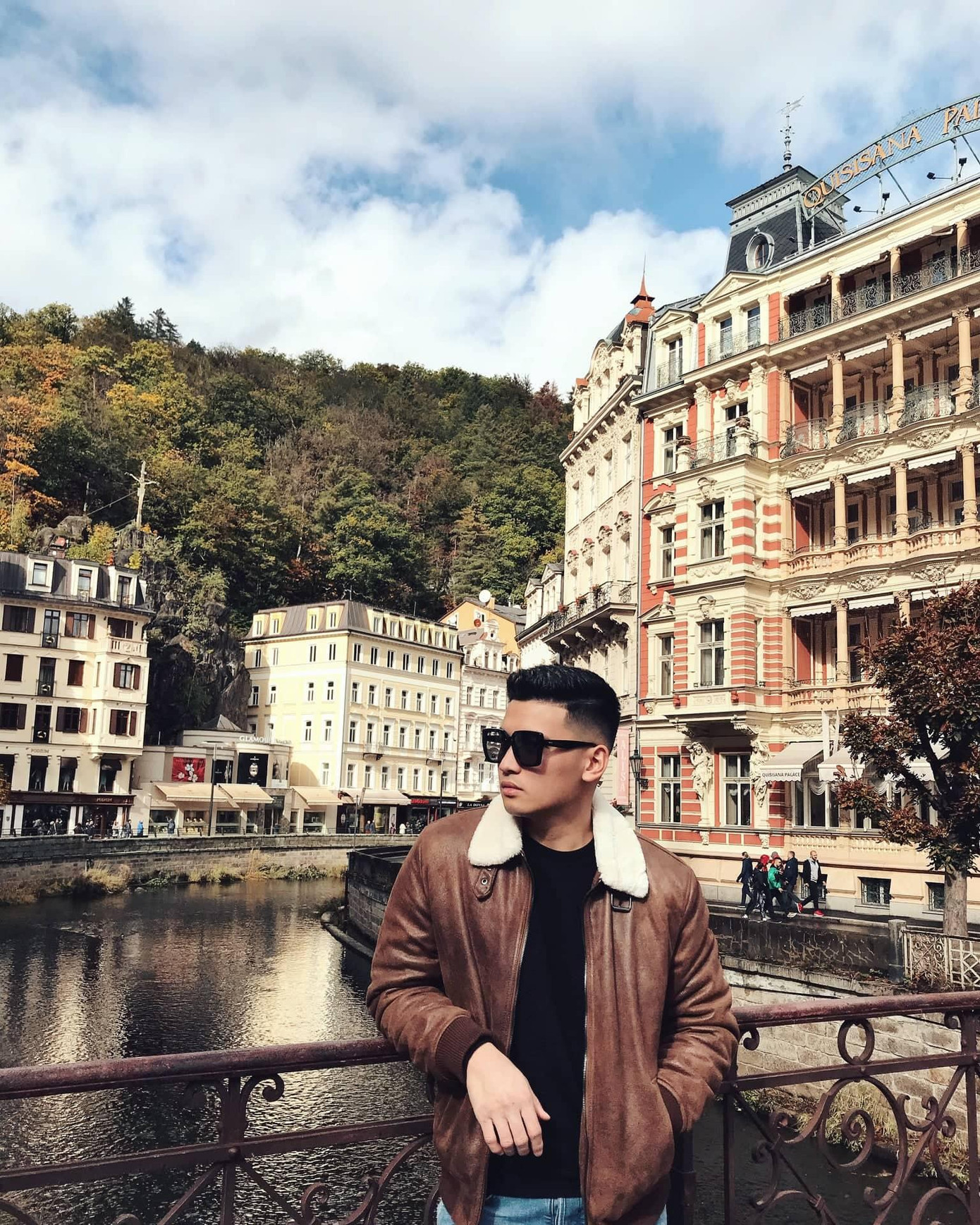 Nguyễn Thanh Tuấn nói tiếng Việt sõi, dù lớn lên và học tập ở CH Séc (Ảnh: NVCC)