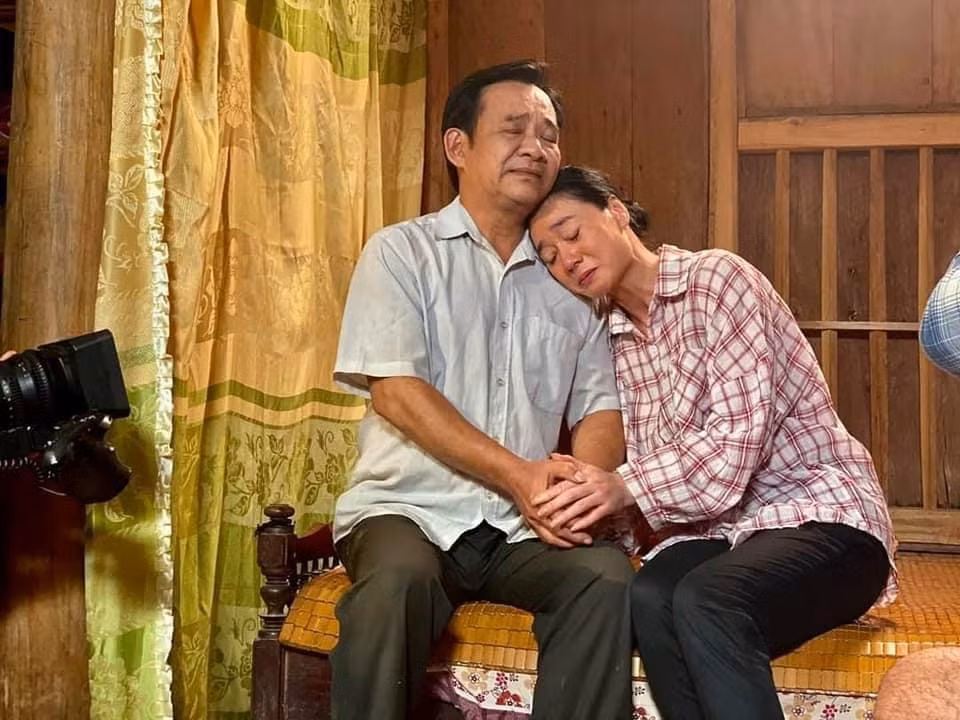 Quang Tèo hóa thân đa dạng, không chỉ thành công trong các vai diễn gây cười, anh lấy nước mắt khán giả cũng "ngọt" (Ảnh: Zalo NV) Quang Tèo hóa thân đa dạng, không chỉ thành công trong các vai diễn gây cười, anh lấy nước mắt khán giả cũng "ngọt" (Ảnh: Zalo NV)