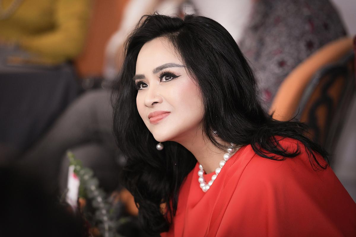 NSƯT Thanh Lam