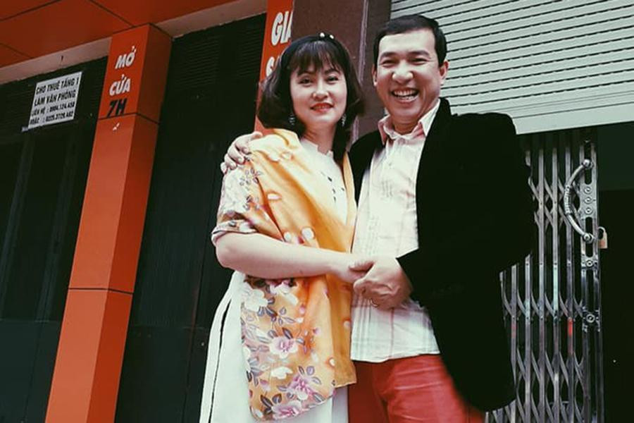 Vợ chồng Táo kinh tế (Ảnh: FBNV)